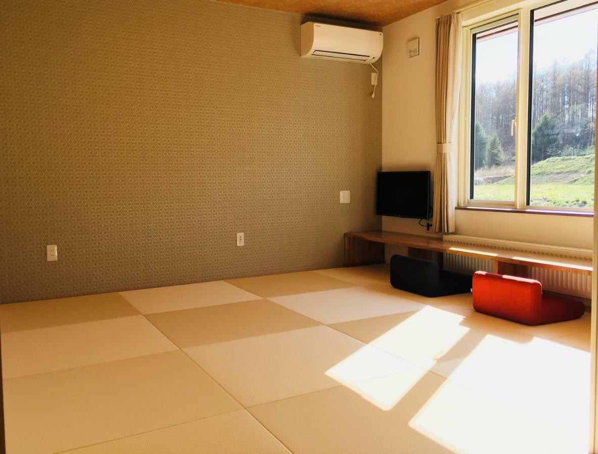 中富良野町 花藤旅馆酒店 外观 照片